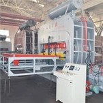 Lastulevyn laminointipuristin